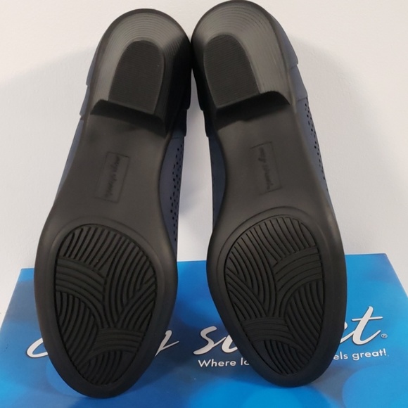 NEW Easy Street STEFF Navy Blue Size 8M - Picture 3 of 5